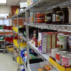 241203_FoodPantry_IMG_0022